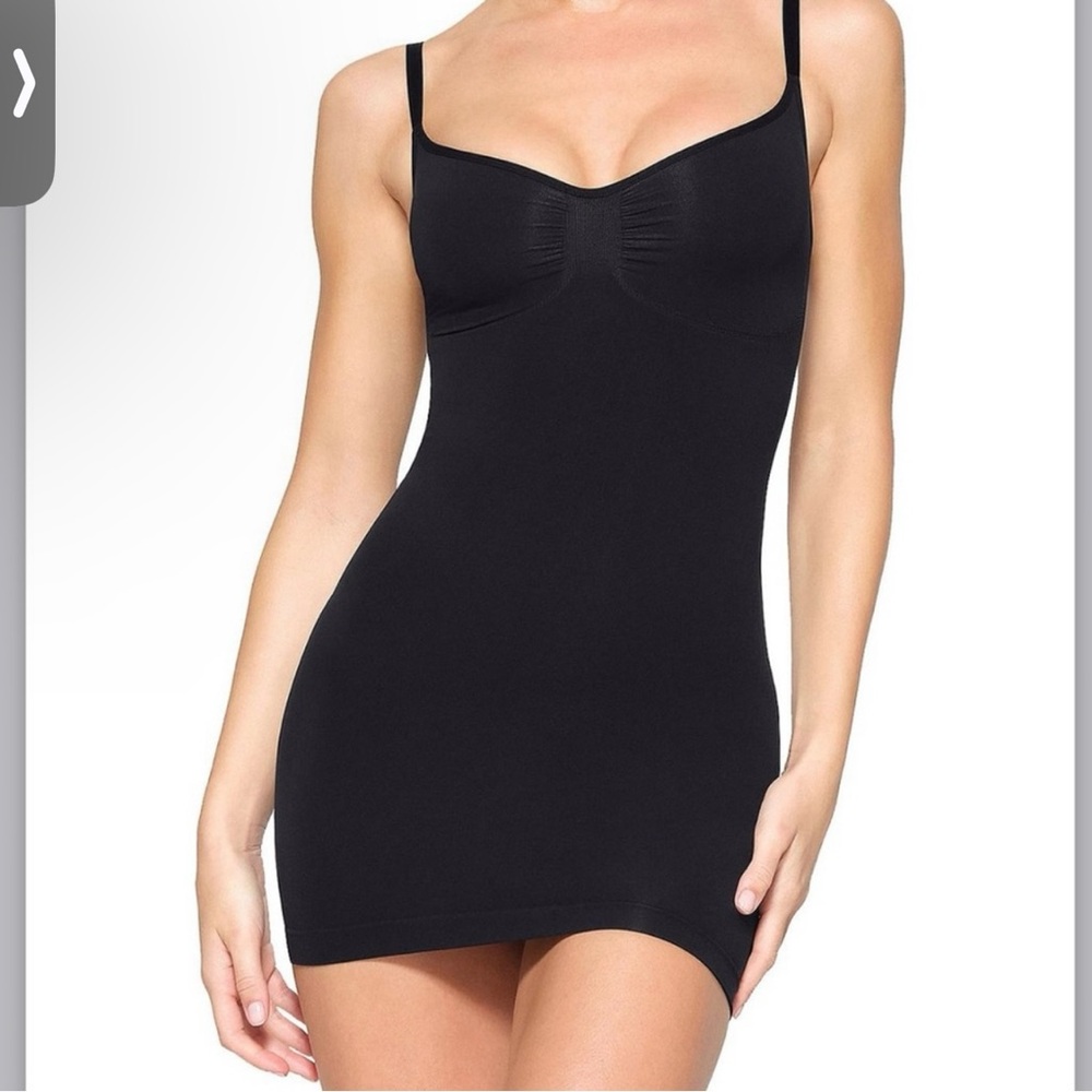 SKIMS Seamless Sculpt Slip Dress (M) New in Box